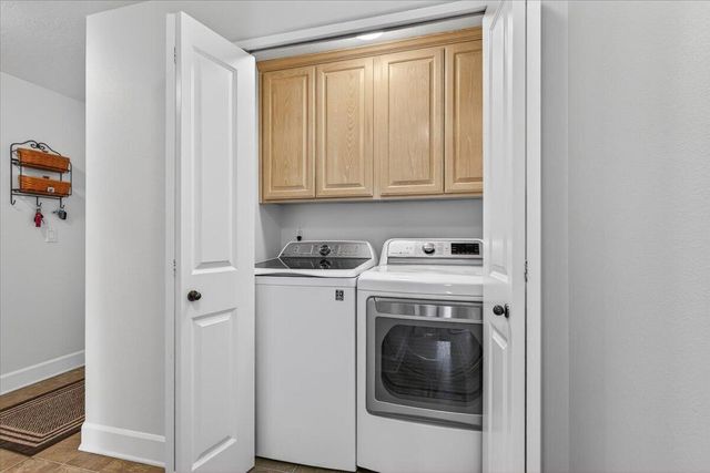 1691 Nunnwood Lane, Grants Pass, OR 97527
