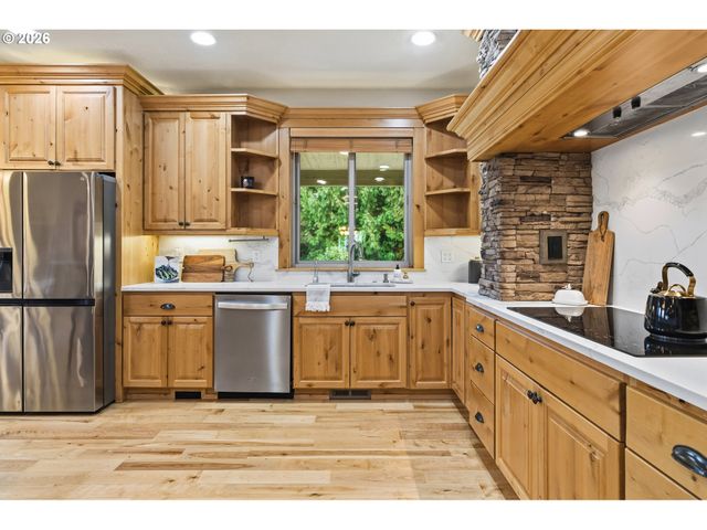 908 Ne 224TH Cir, Ridgefield, WA 98642