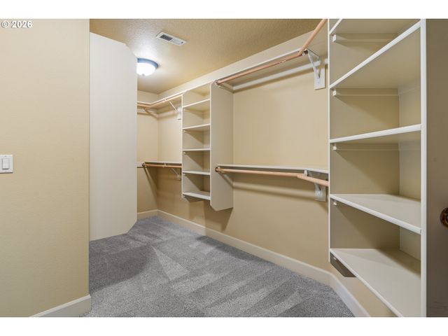 908 Ne 224TH Cir, Ridgefield, WA 98642