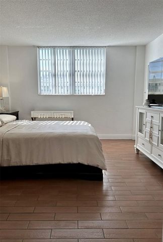 19390 Collins Ave 1510, Sunny Isles Beach, FL 33160