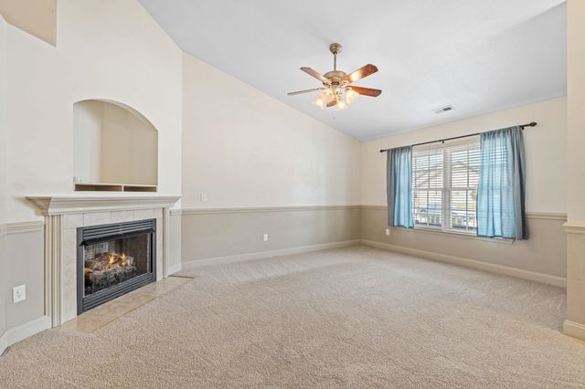 863 Vandenburg Drive, Boiling Springs, SC 29316