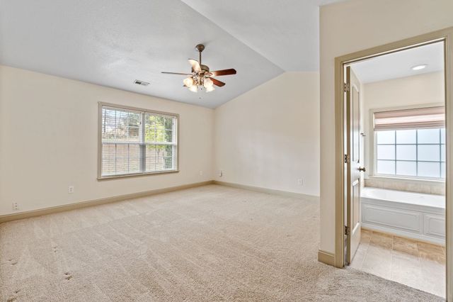 863 Vandenburg Drive, Boiling Springs, SC 29316