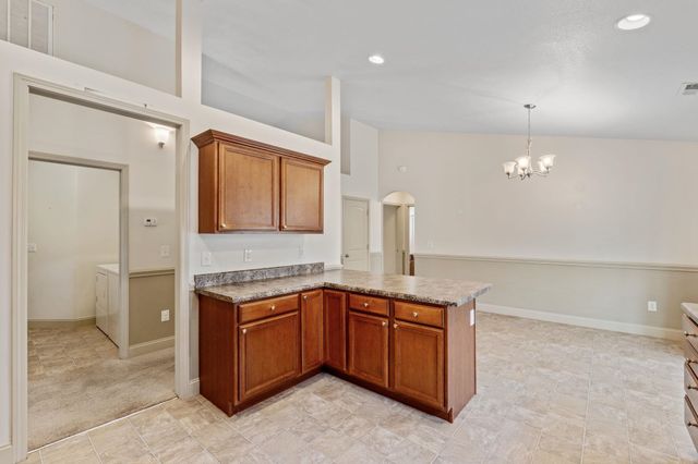 863 Vandenburg Drive, Boiling Springs, SC 29316