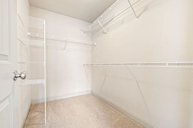 863 Vandenburg Drive, Boiling Springs, SC 29316