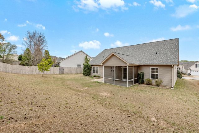 863 Vandenburg Drive, Boiling Springs, SC 29316