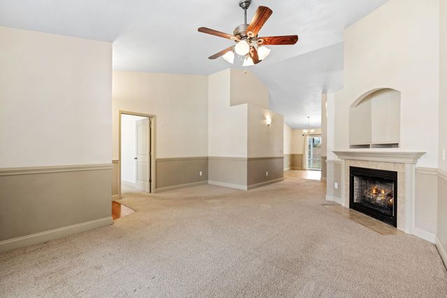 863 Vandenburg Drive, Boiling Springs, SC 29316