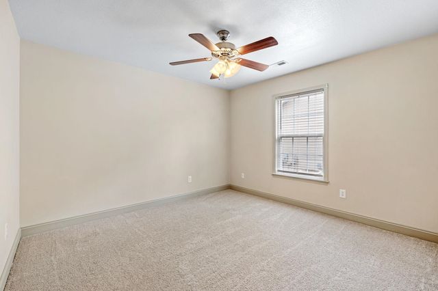 863 Vandenburg Drive, Boiling Springs, SC 29316