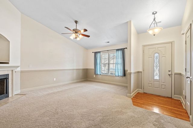 863 Vandenburg Drive, Boiling Springs, SC 29316