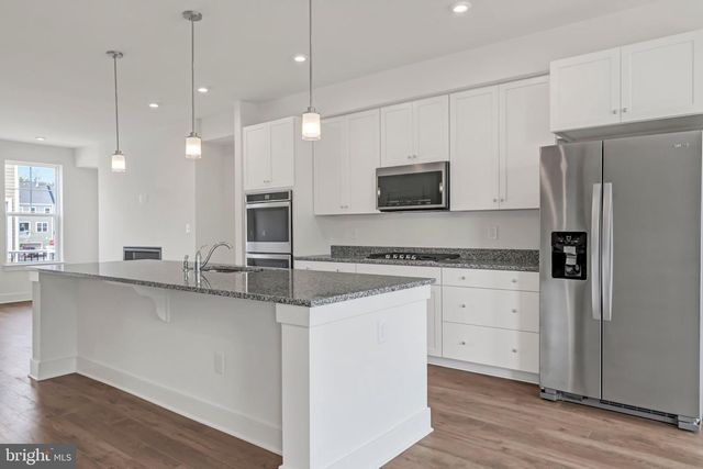 1648 SANDPIPER BAY LOOP, Dumfries, VA 22026