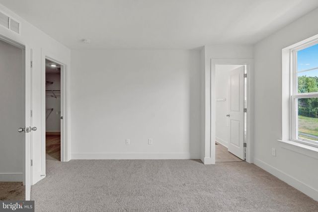 1648 SANDPIPER BAY LOOP, Dumfries, VA 22026