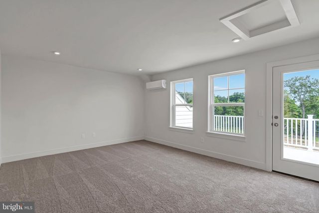 1648 SANDPIPER BAY LOOP, Dumfries, VA 22026