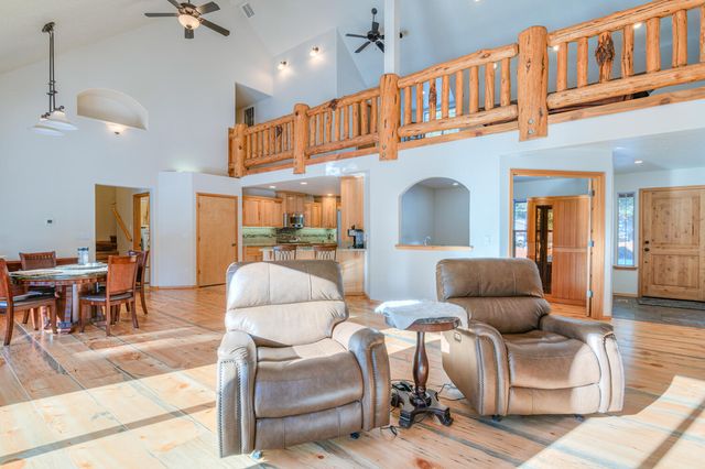 17879 Kodiak Lane, Bend, OR 97707