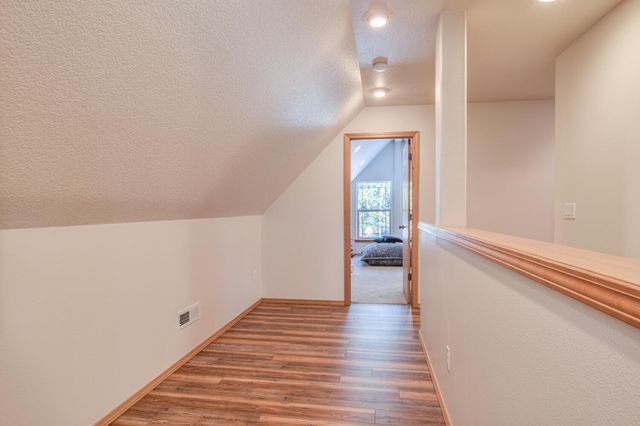 17879 Kodiak Lane, Bend, OR 97707