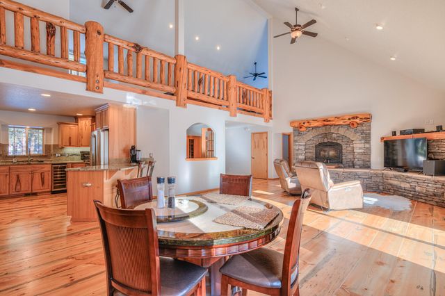 17879 Kodiak Lane, Bend, OR 97707