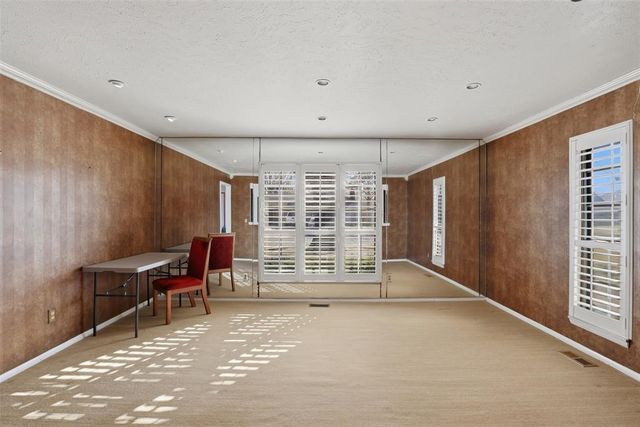 9601 S Allen Drive, Oklahoma City, OK 73139