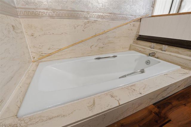 9601 S Allen Drive, Oklahoma City, OK 73139