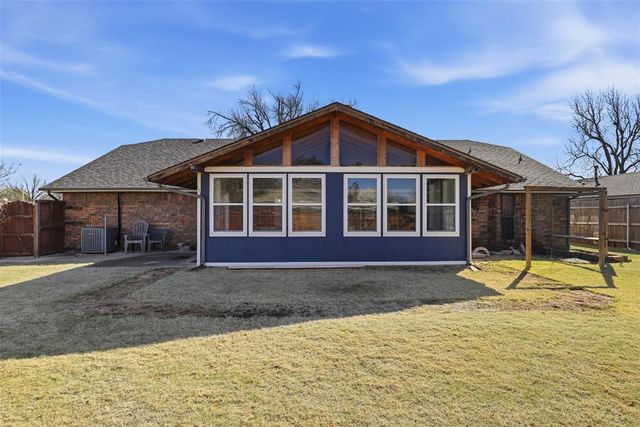 9601 S Allen Drive, Oklahoma City, OK 73139