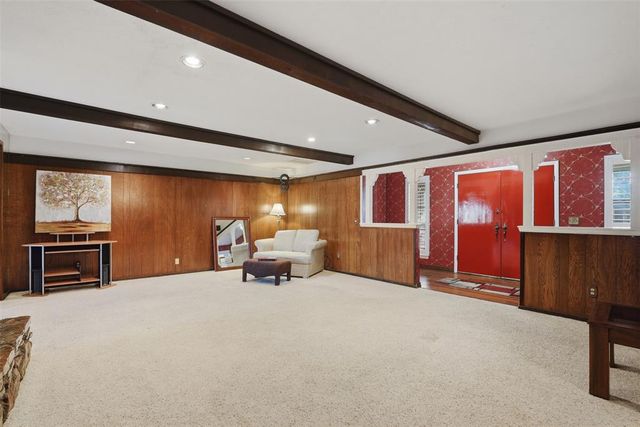 9601 S Allen Drive, Oklahoma City, OK 73139