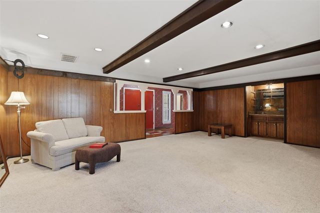 9601 S Allen Drive, Oklahoma City, OK 73139