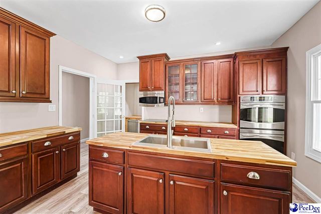 307 E 1st Ave., Lake View, SC 29563