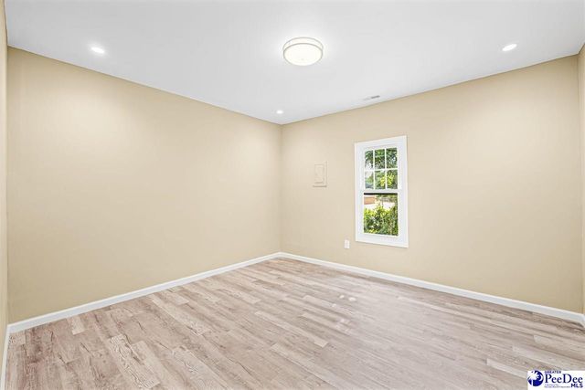 307 E 1st Ave., Lake View, SC 29563