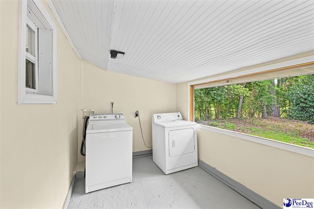 307 E 1st Ave., Lake View, SC 29563