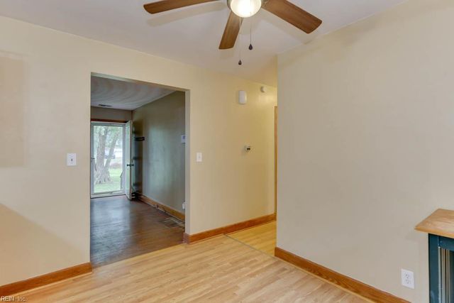 128 Mann DR, Chesapeake, VA 23322
