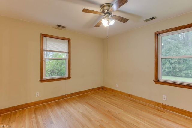 128 Mann DR, Chesapeake, VA 23322