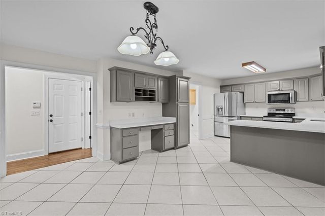 2392 Hickory Forest Drive, Asheboro, NC 27203