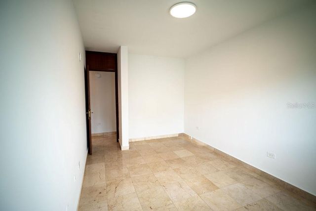 1010 CALLE ORQUID 102, San Juan, PR 00927