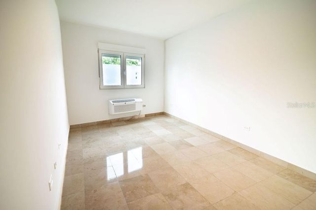 1010 CALLE ORQUID 102, San Juan, PR 00927