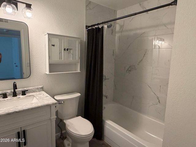 730 E EUGIE Avenue, Phoenix, AZ 85022