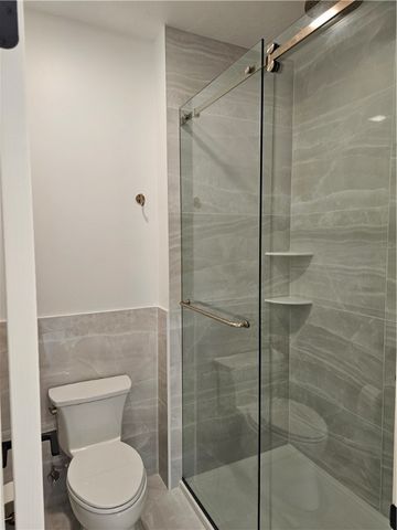 816 S tenth St, New Stanton, PA 15697