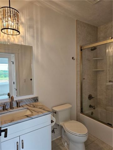 816 S tenth St, New Stanton, PA 15697