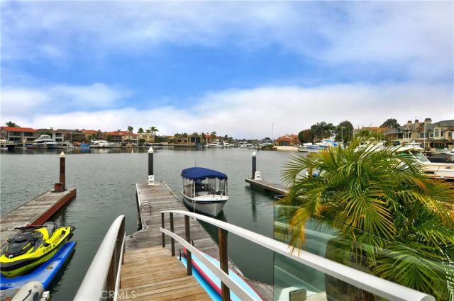 71 Linda Isle, Newport Beach, CA 92660