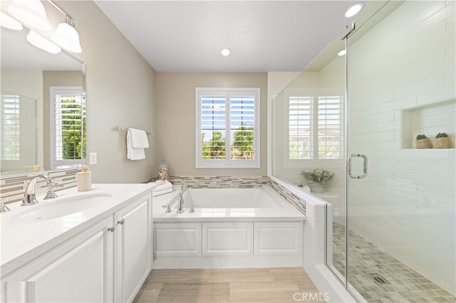 173 Cloudbreak, Irvine, CA 92618