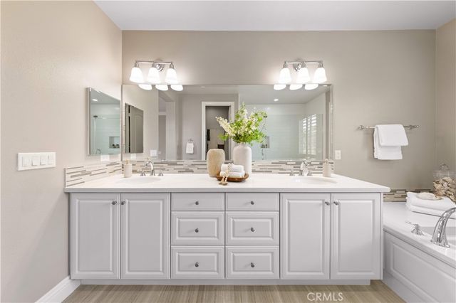 173 Cloudbreak, Irvine, CA 92618