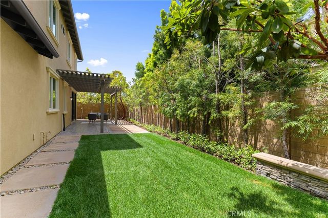 173 Cloudbreak, Irvine, CA 92618