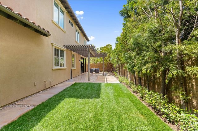 173 Cloudbreak, Irvine, CA 92618