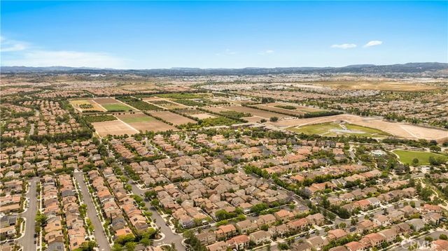 173 Cloudbreak, Irvine, CA 92618