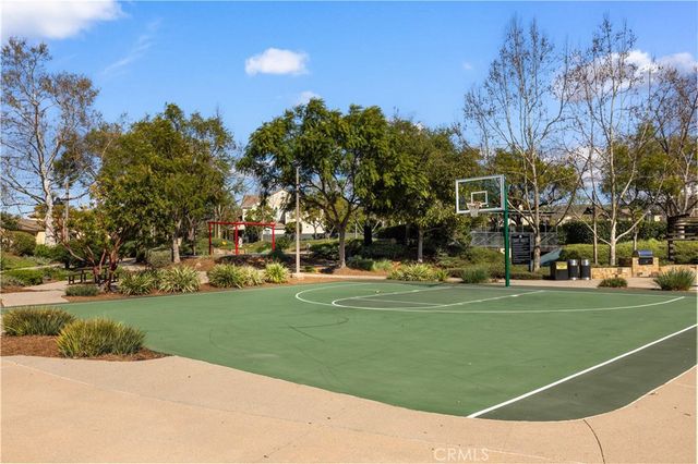 173 Cloudbreak, Irvine, CA 92618