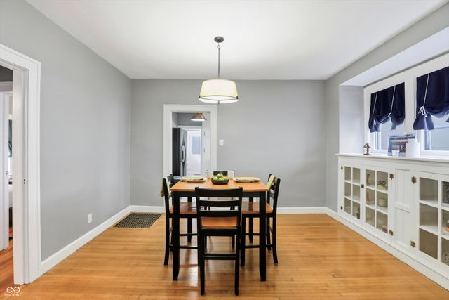 819 N Riley Avenue, Indianapolis, IN 46201