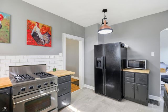 819 N Riley Avenue, Indianapolis, IN 46201