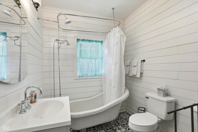 819 N Riley Avenue, Indianapolis, IN 46201