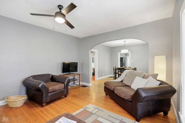 819 N Riley Avenue, Indianapolis, IN 46201