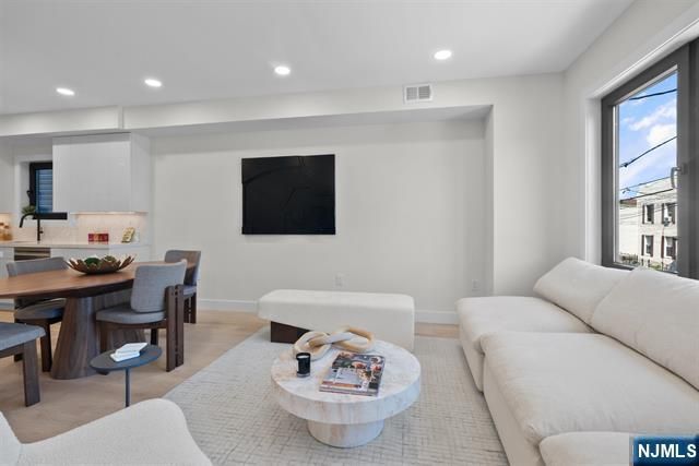 99 Van Horne Street 1, Jersey City, NJ 07304