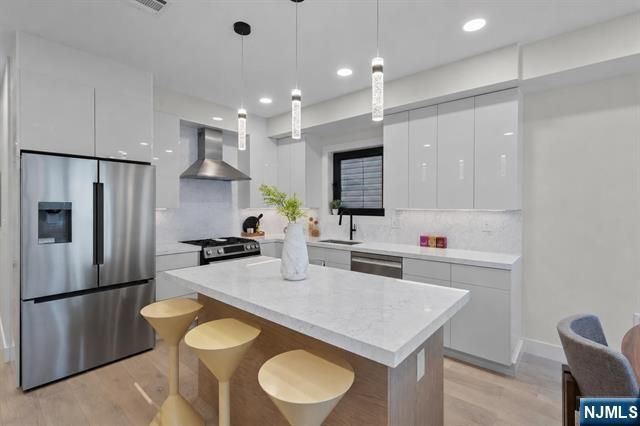 99 Van Horne Street 1, Jersey City, NJ 07304