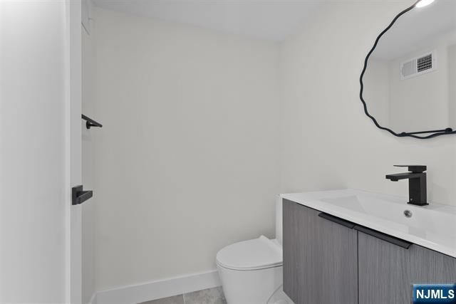 99 Van Horne Street 1, Jersey City, NJ 07304