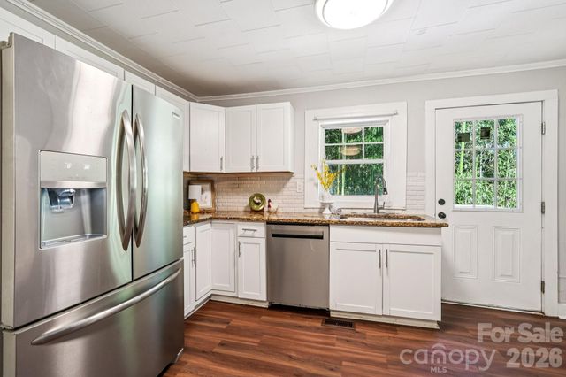 911 Elm Street, Kannapolis, NC 28081