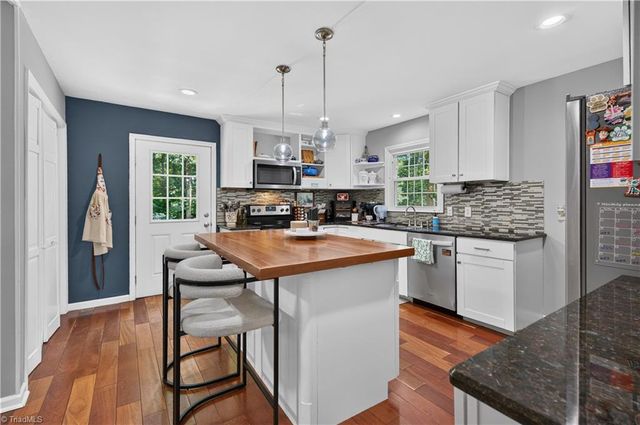 553 Cross Creek Drive, Mount Airy, NC 27030